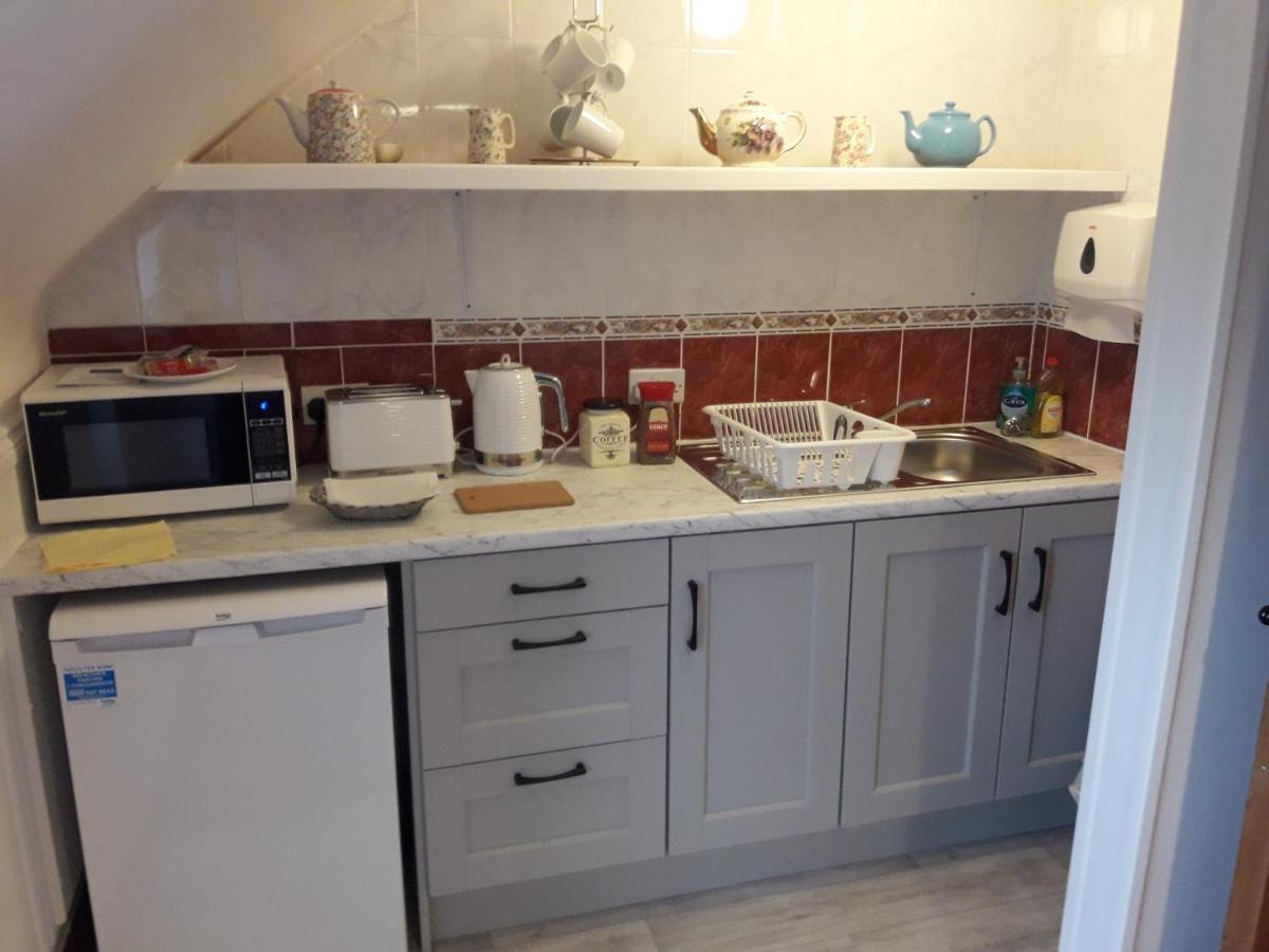 Cedar Lodge Self Catering Accommodation H91 Cf9D Горт Екстериор снимка