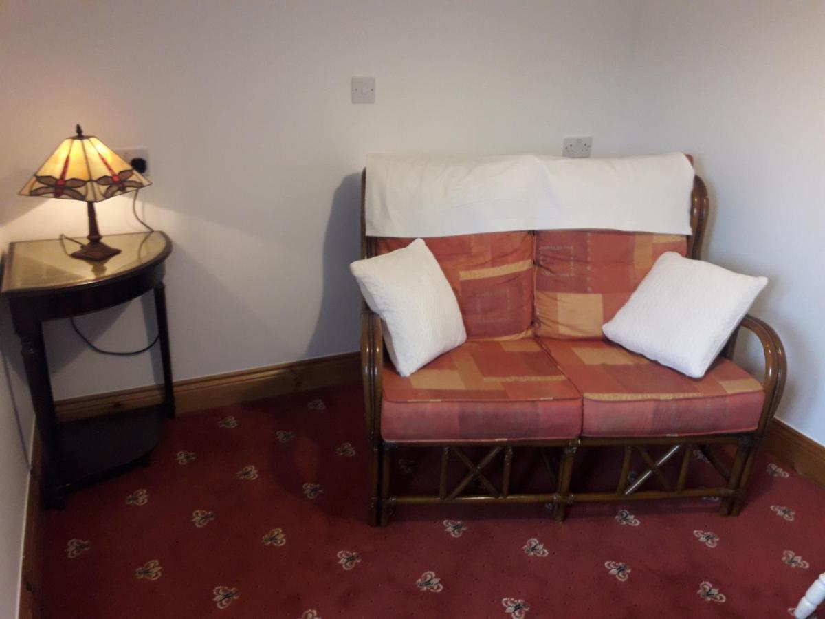 Cedar Lodge Self Catering Accommodation H91 Cf9D Горт Екстериор снимка